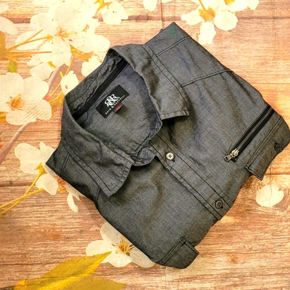 Rock & Republic casual button down shirt